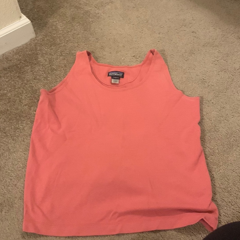 Patagonia women’s tank top